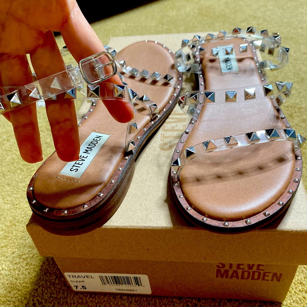 Steve Madden Travel Sandal